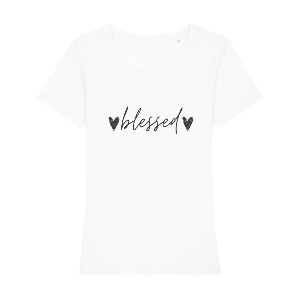 christliches T-Shirt mit einem Frauen-Schnitt in weiß aus 100 % Bio-Baumwolle mittig auf der Brust "❤︎ blessed ❤︎". Erhältlich in den Größen XS bis XXL