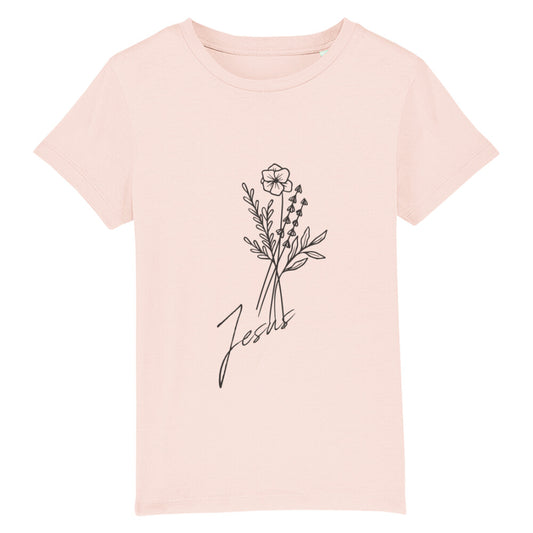 christliches T-Shirt für Kinder mit einem Frauen-Schnitt in pink aus 100 % Bio-Baumwolle mittig auf der Brust ein Blumenstrauß mit dem Namen Jesus. Erhältlich in den Größen 98/104 bis 152/164