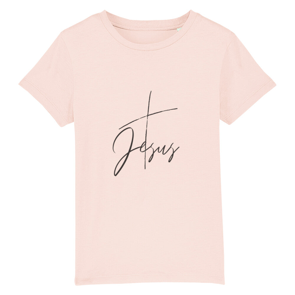 christliches T-Shirt für Kinder mit einem Unisex-Schnitt in pink aus 100 % Bio-Baumwolle mittig auf der Brust ein Kreuz und der Name Jesus. Erhältlich in den Größen 98/104 bis 152/164