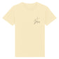 christliches T-Shirt für Kinder mit einem Unisex-Schnitt in hellgelb aus 100 % Bio-Baumwolle rechts auf der Brust ein Kreuz und der Name Jesus. Erhältlich in den Größen 98/104 bis 152/164
