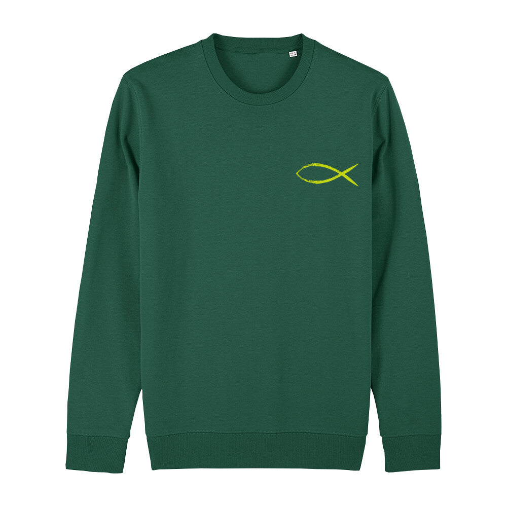 christliches Sweatshirt mit einem Unisex-Schnitt in dunkelgrün aus Bio-Baumwolle Vorderseite mit einem gelben Fisch rechts auf der Brust. Erhältlich in den Größen XS bis XXL