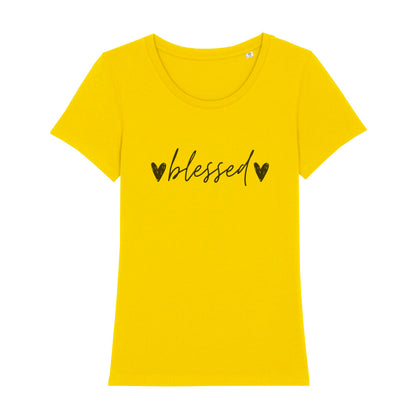 christliches T-Shirt mit einem Frauen-Schnitt in gelb aus 100 % Bio-Baumwolle mittig auf der Brust "❤︎ blessed ❤︎". Erhältlich in den Größen XS bis XXL