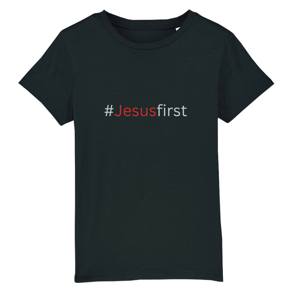 christliches T-Shirt für Kinder mit einem Unisex-Schnitt in schwarz aus 100 % Bio-Baumwolle mittig auf der Brust "#Jesus first". Erhältlich in den Größen 98/104 bis 152/164