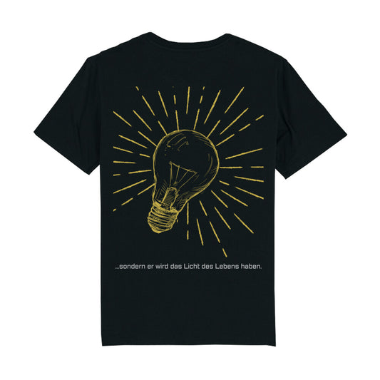 christliches T-Shirt mit einem Unisex-Schnitt in schwarz aus 100 % Bio-Baumwolle auf der Rückseite ist eine gelbe leuchtende Glühlampe und der Text " ...sondern er wird das Licht des Lebens haben."  Erhältlich in den Größen S bis XXL